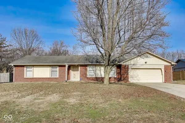 4402 Hazy Lane, Greenwood, IN 46142