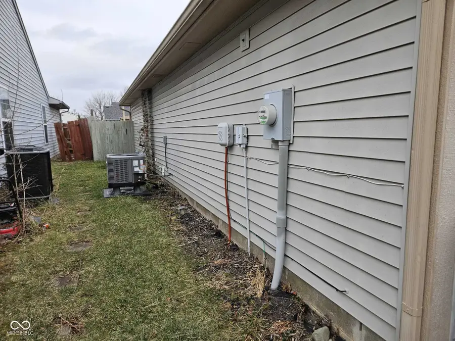 5406 Cradle River Court, Indianapolis, IN 46221 - Image #2