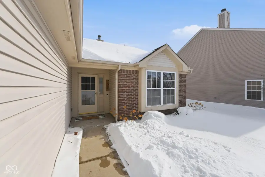 759 Hollowood Lane, Avon, IN 46123 - Image #3