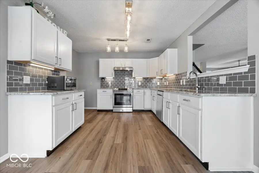 8064 W Campfire Drive, Pendleton, IN 46064 - Image #3