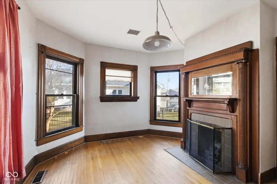 280 W Hillside Avenue, Spencer, IN 47460 - Image #3