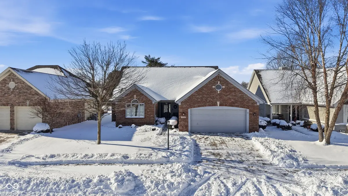 12020 Clubhouse Drive, Fishers, IN 46038 - Image #1