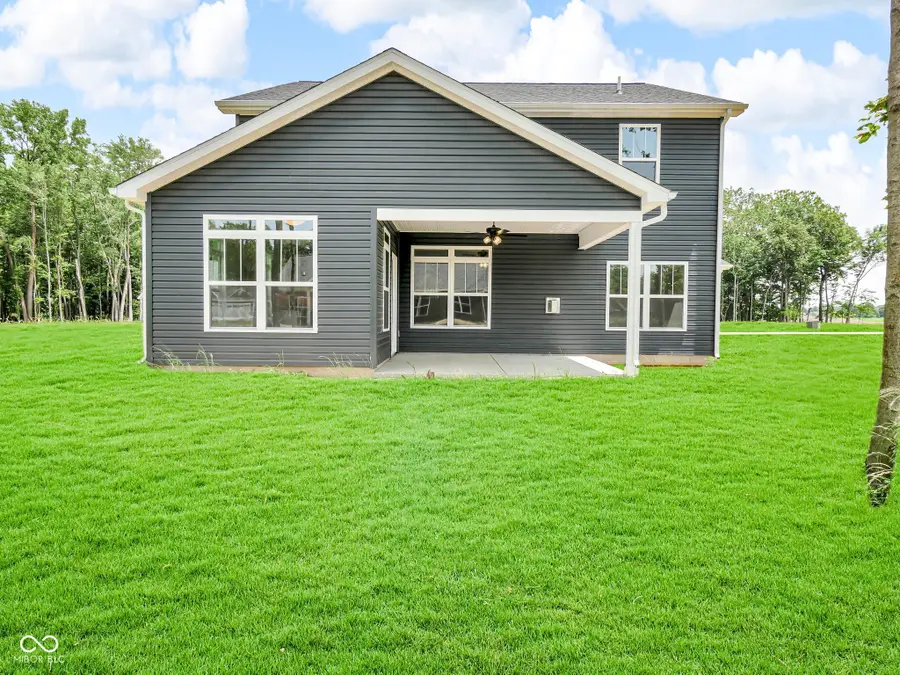 820 Hackberry Court, Frankfort, IN 46041 - Image #3