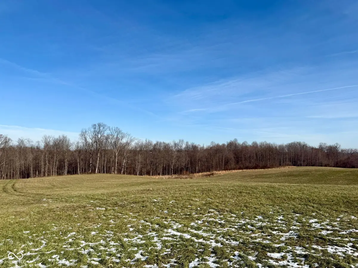 332 Breezy Hill Lane, Bedford, IN 47421 - Image #1