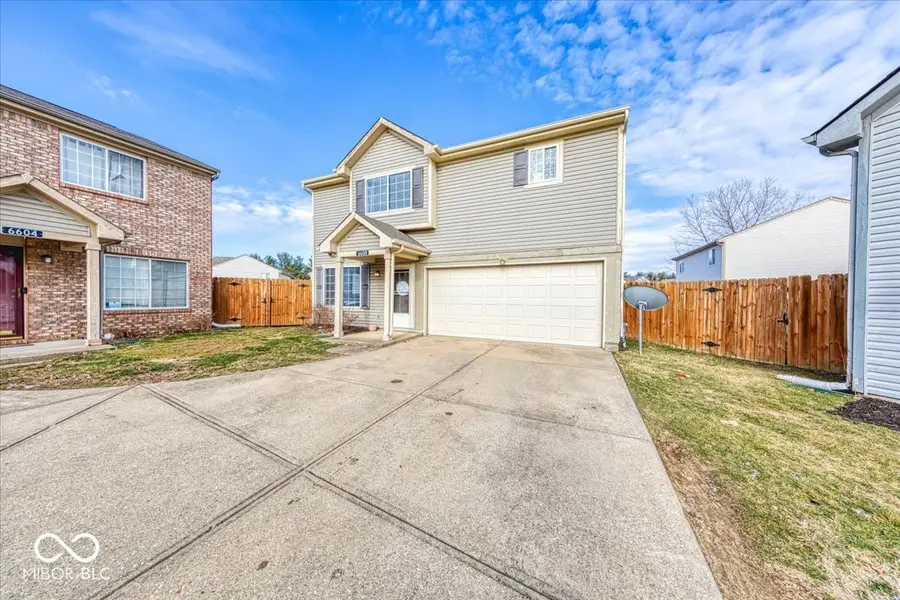 6608 Dunsdin Drive, Plainfield, IN 46168 - Image #2