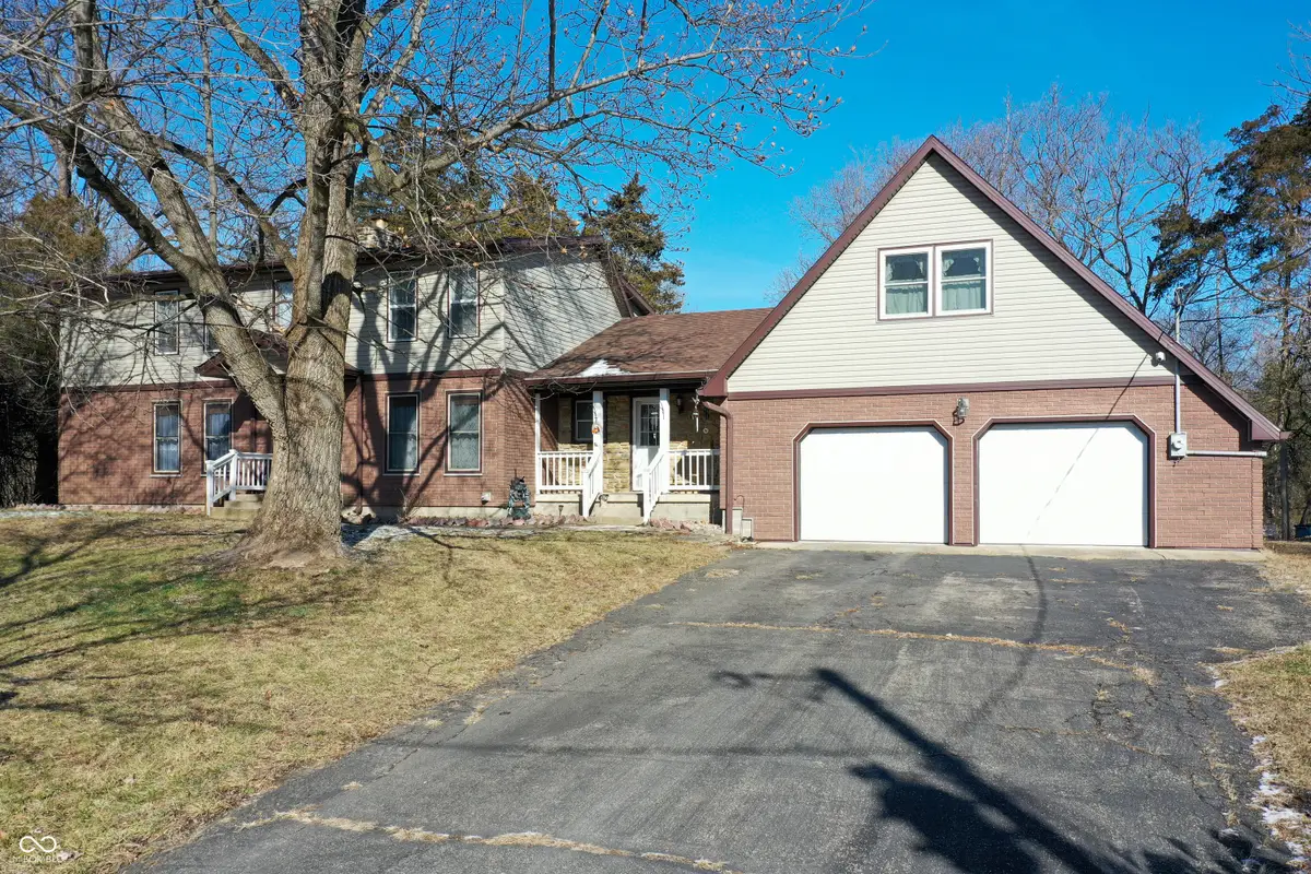 8 Mill Springs, Coatesville, IN 46121 - Image #1
