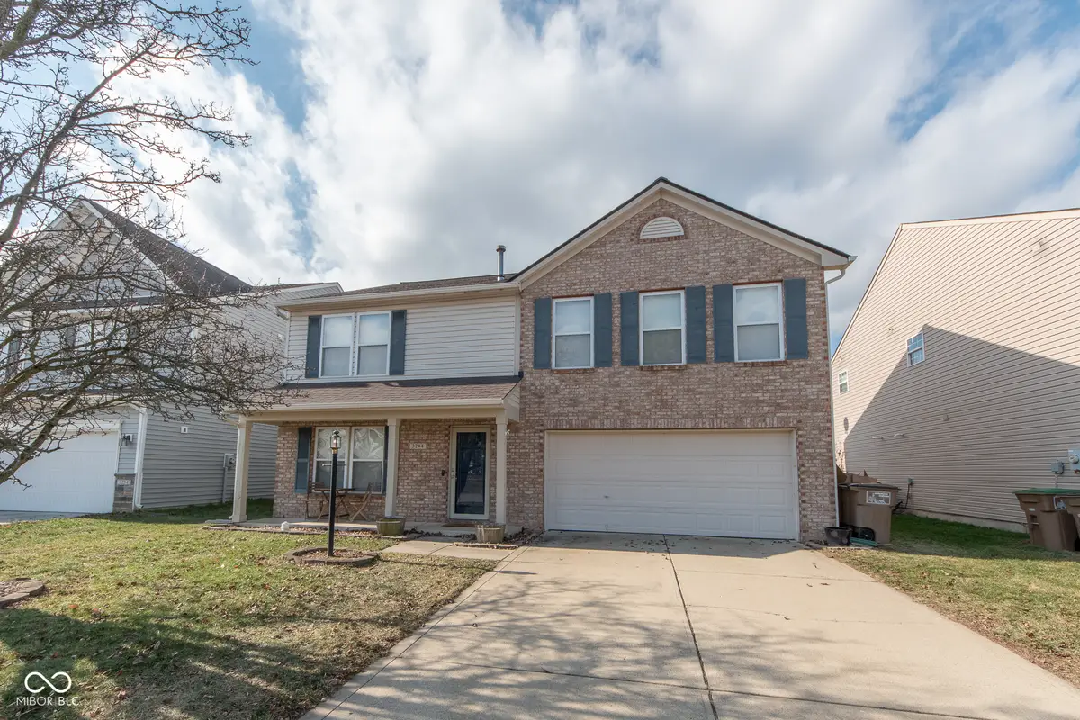 3244 Rolling Hill Drive, Columbus, IN 47201 - Image #1