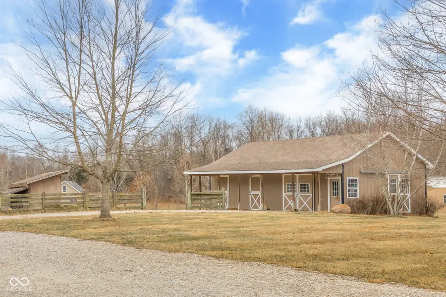 537 N County Road 250 E, Brownstown, IN 47220 - #3