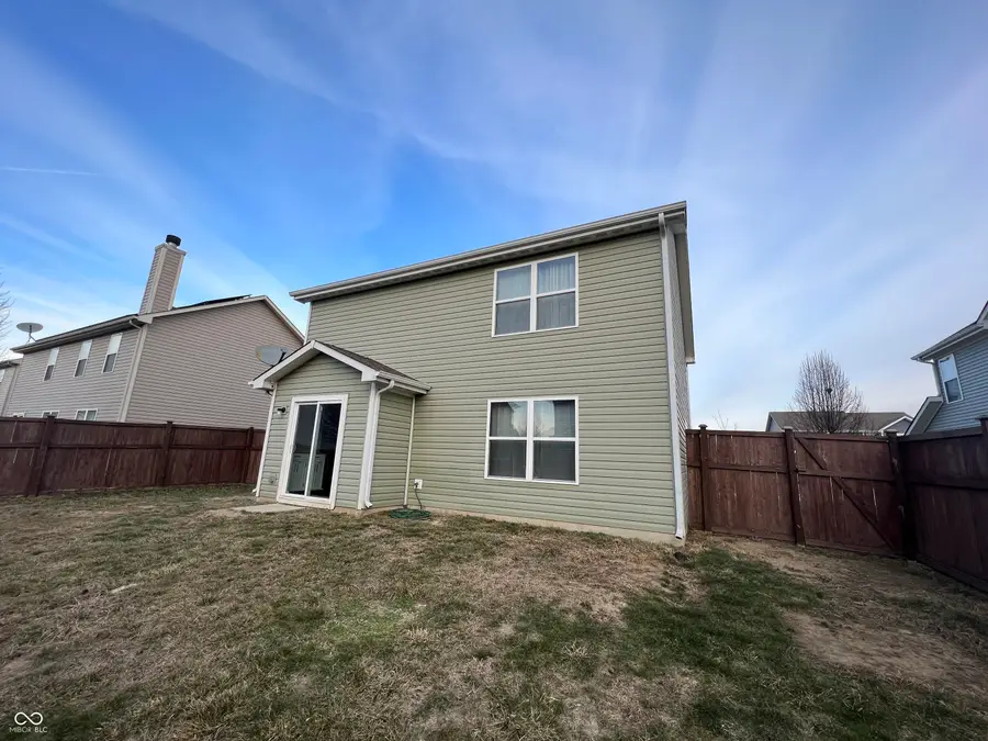 15143 Silvercharm Drive, Noblesville, IN 46060 - Image #2