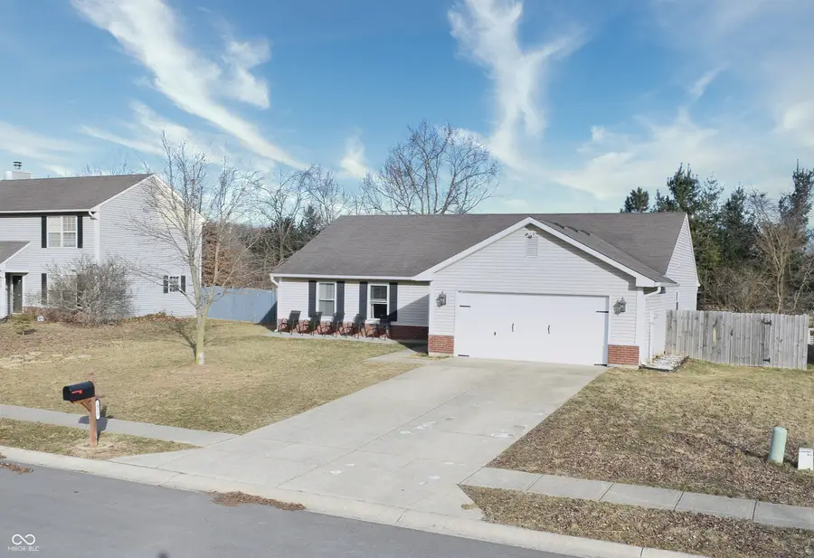 413 E New York Street, Fortville, IN 46040 - Image #3