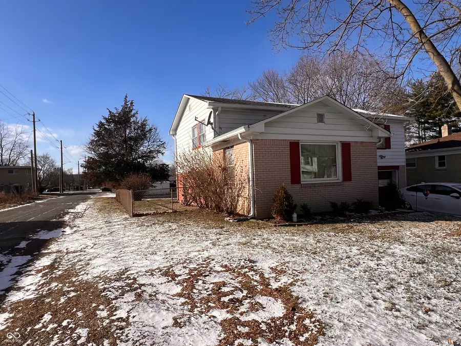 1402 Priscilla Avenue, Indianapolis, IN 46219 - Image #3