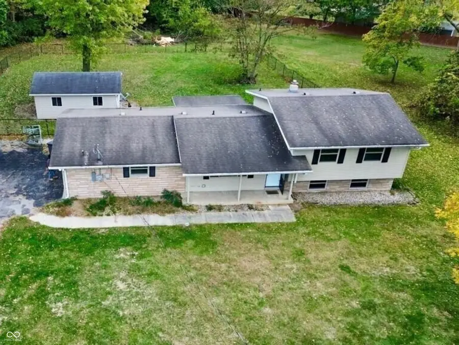 7855 Bluff Road, Indianapolis, IN 46217 - Image #2