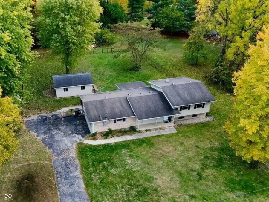 7855 Bluff Road, Indianapolis, IN 46217 - Image #3