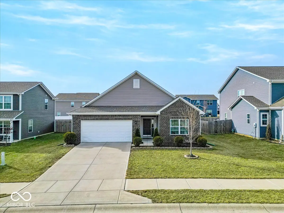 452 Haywood Drive, Greenfield, IN 46140 - Image #1
