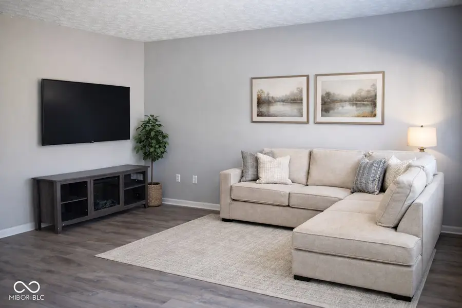 10304 Golden Drive, Noblesville, IN 46060 - Image #3