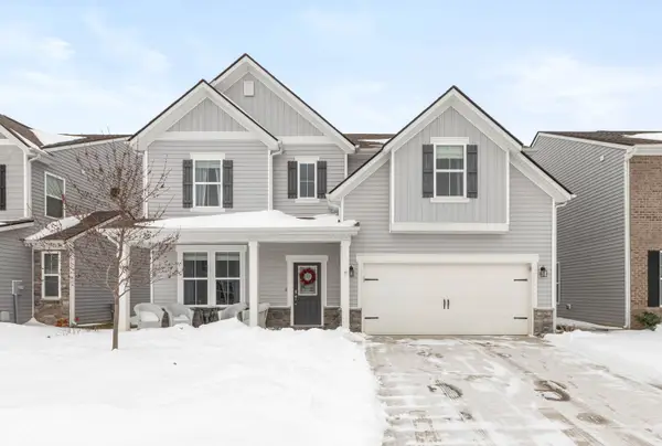 2621 Creek Bank Drive, Columbus, IN 47201