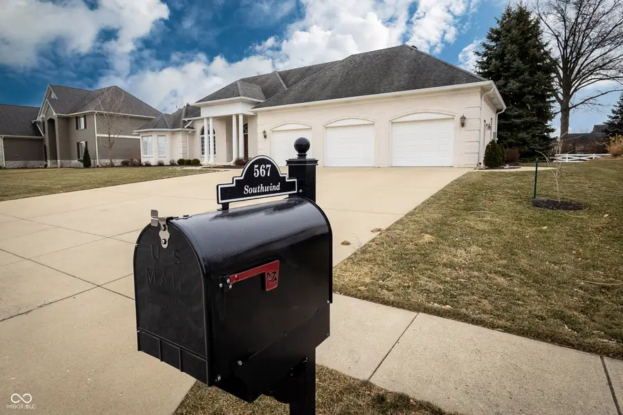 567 Southwind, Brownsburg, IN 46112 - Image #2