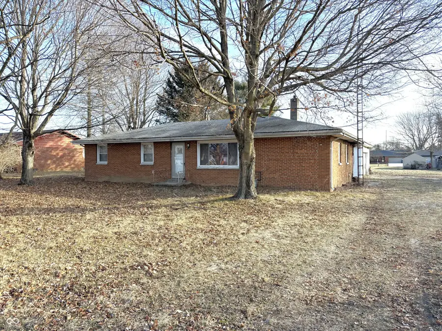 10604 N Mansfield Drive, Muncie, IN 47303 - Image #2
