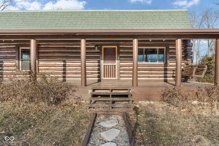 6968 S 300 W, Trafalgar, IN 46181 - Image #2