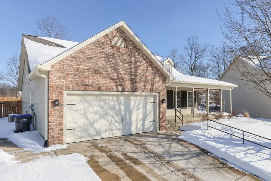 4586 N Shadow Wood Drive, Bloomington, IN 47404 - Image #2