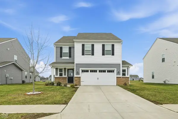 9681 Crossfield Road, Avon, IN 46123