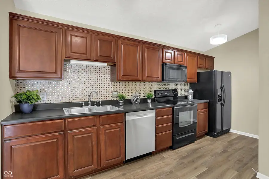 6509 Emerald Hill Court #309, Indianapolis, IN 46237 - Image #3