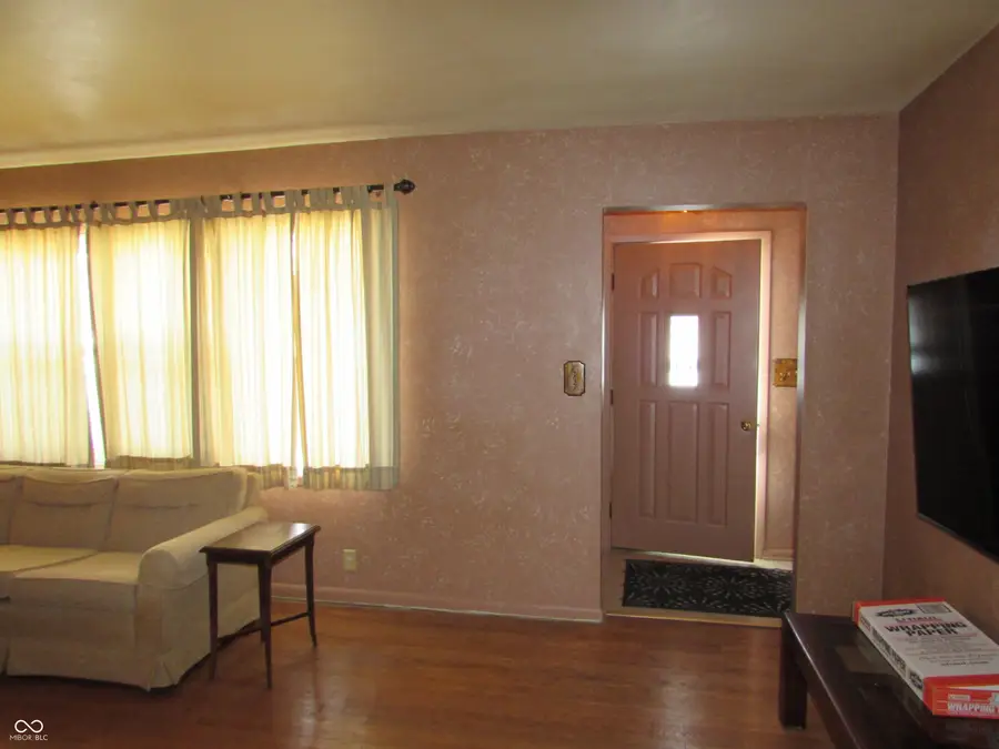 1532 Weslow Court, Anderson, IN 46011 - Image #3