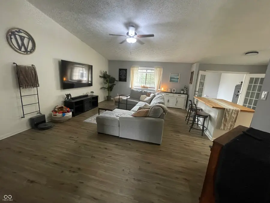 453 Ashby Drive, Greenfield, IN 46140 - Image #3