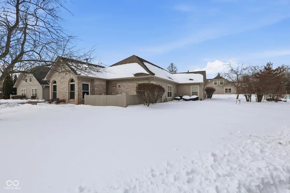 6703 Bridgefield Way, Indianapolis, IN 46254 - #1