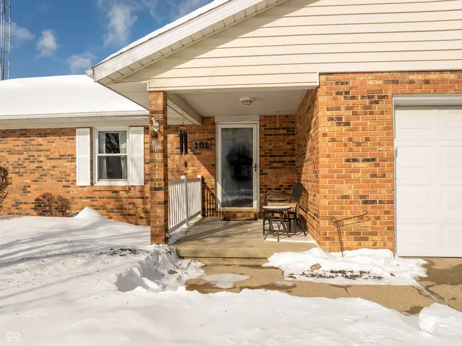 101 Pheasant Run Drive, Liberty, IN 47353 - Image #2