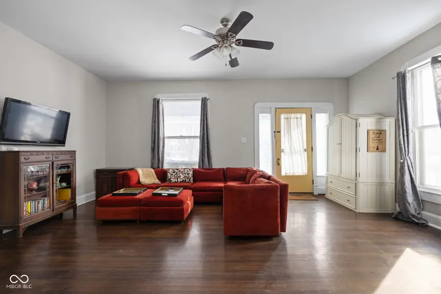 822 N Temple Avenue, Indianapolis, IN 46201 - Image #3