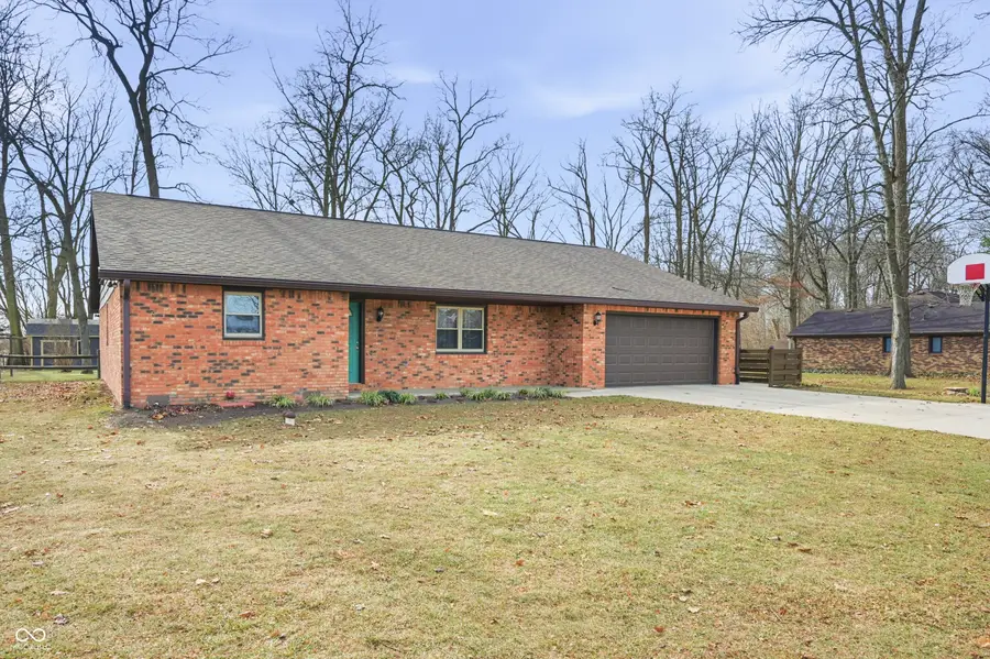 124 E Michelle Lane, Pendleton, IN 46064 - #2