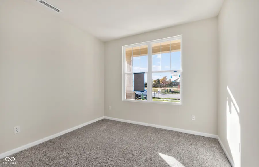 6856 Seabiscuit Road, Whitestown, IN 46075 - Image #3