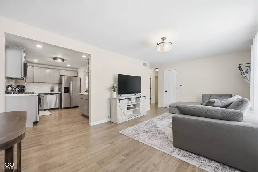 902 Stoner Drive, Anderson, IN 46013 - Image #3