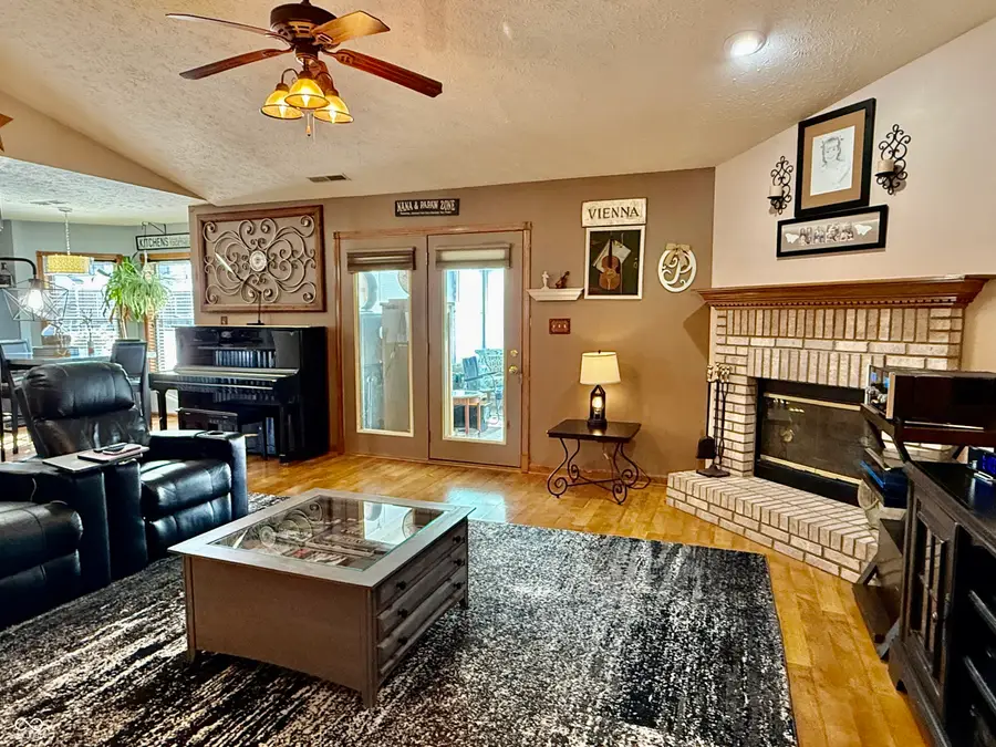 1427 Mahony Court, Indianapolis, IN 46217 - Image #3