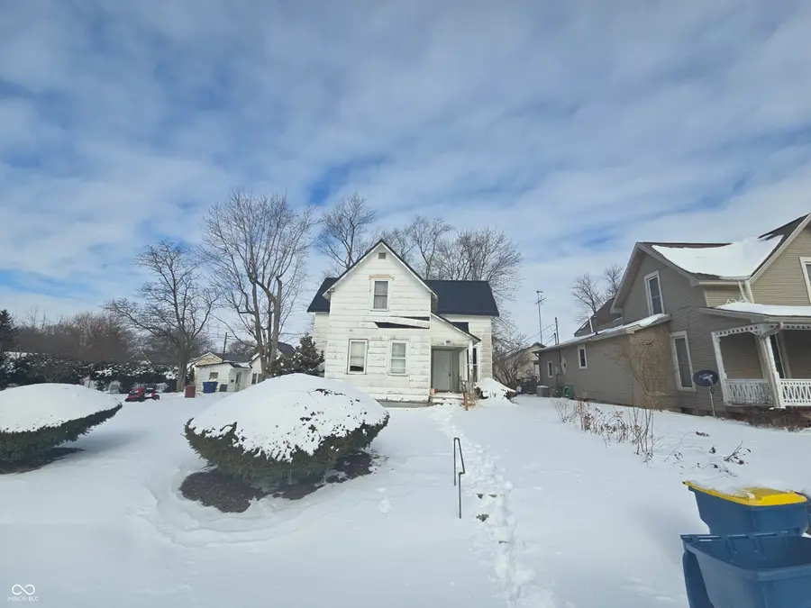 401 W 3rd Street, Sheridan, IN 46069 - #2