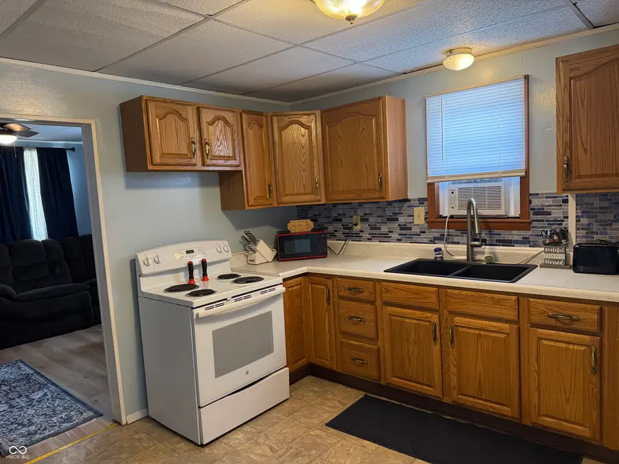 324 W 3rd Street, Greensburg, IN 47240 - #3