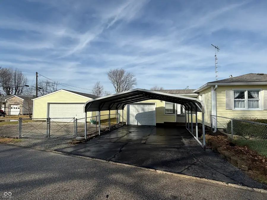 205 E 4th Street, Greensburg, IN 47240 - #2