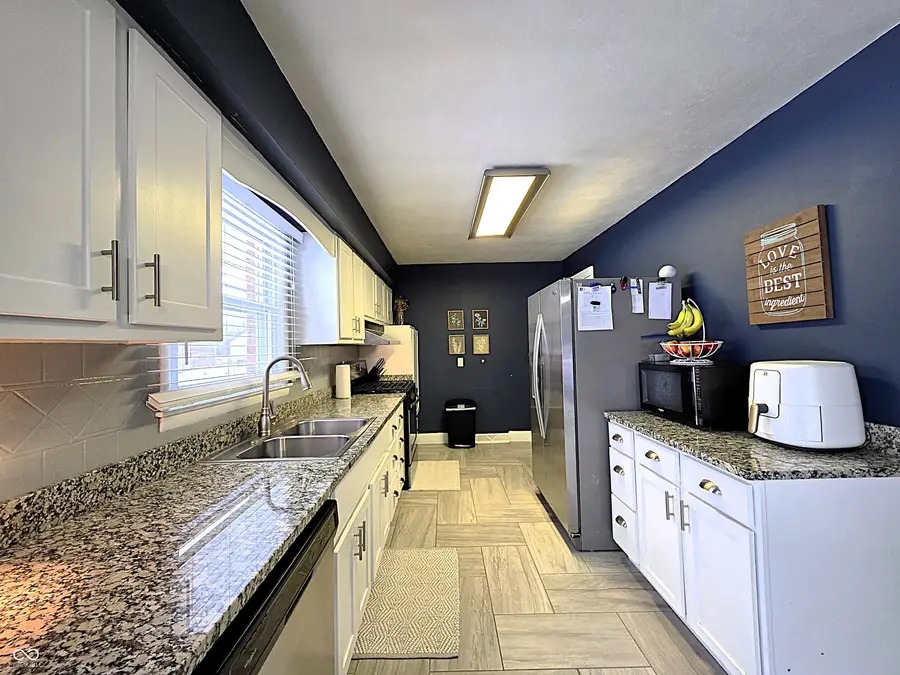 256 E County Road 200 S, Danville, IN 46122 - Image #3