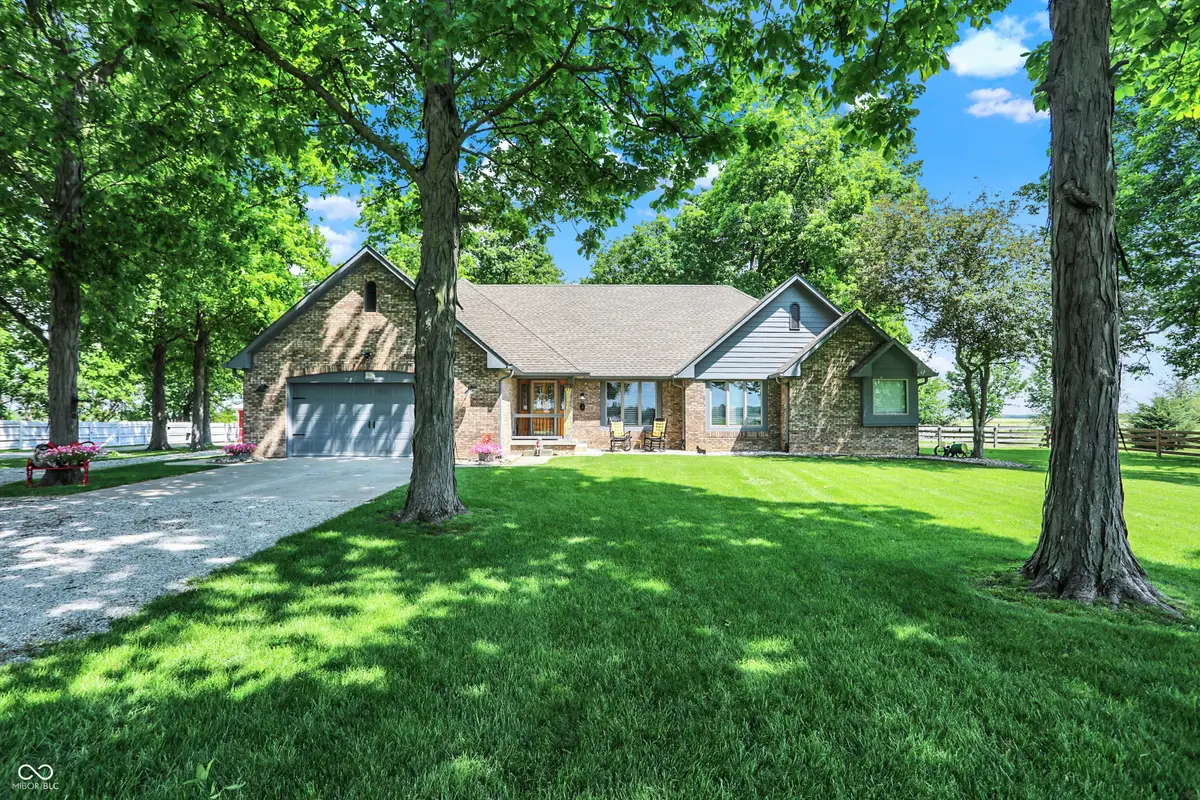 10910 W Us Highway 40, Charlottesville, IN 46117 - #1