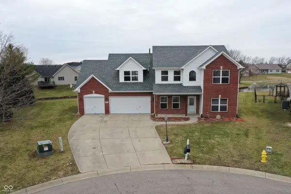 54 Spring Lake Court, Trafalgar, IN 46181