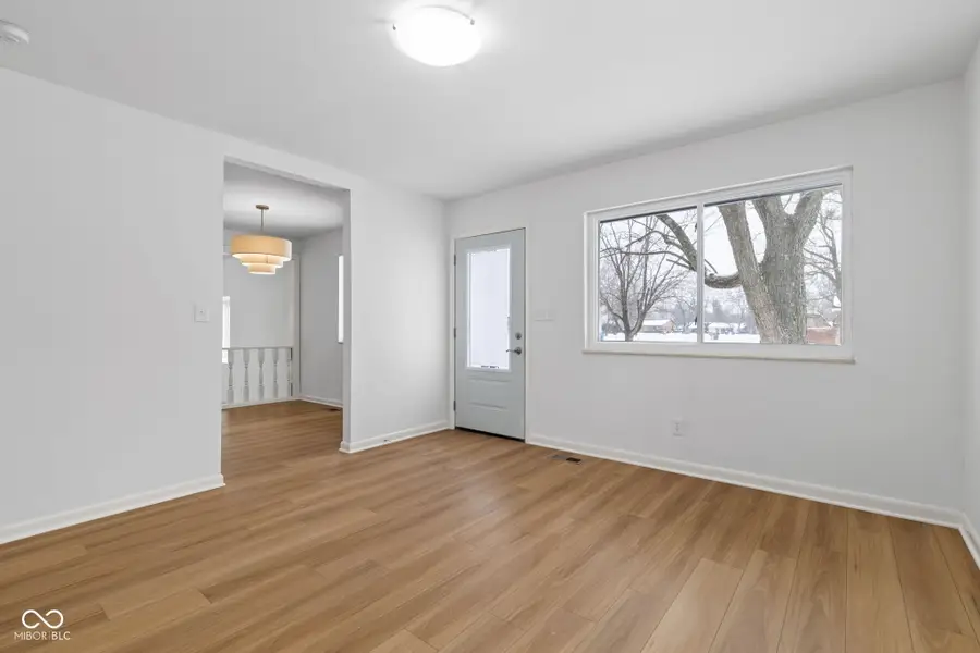 10204 Chris Drive, Indianapolis, IN 46229 - Image #3