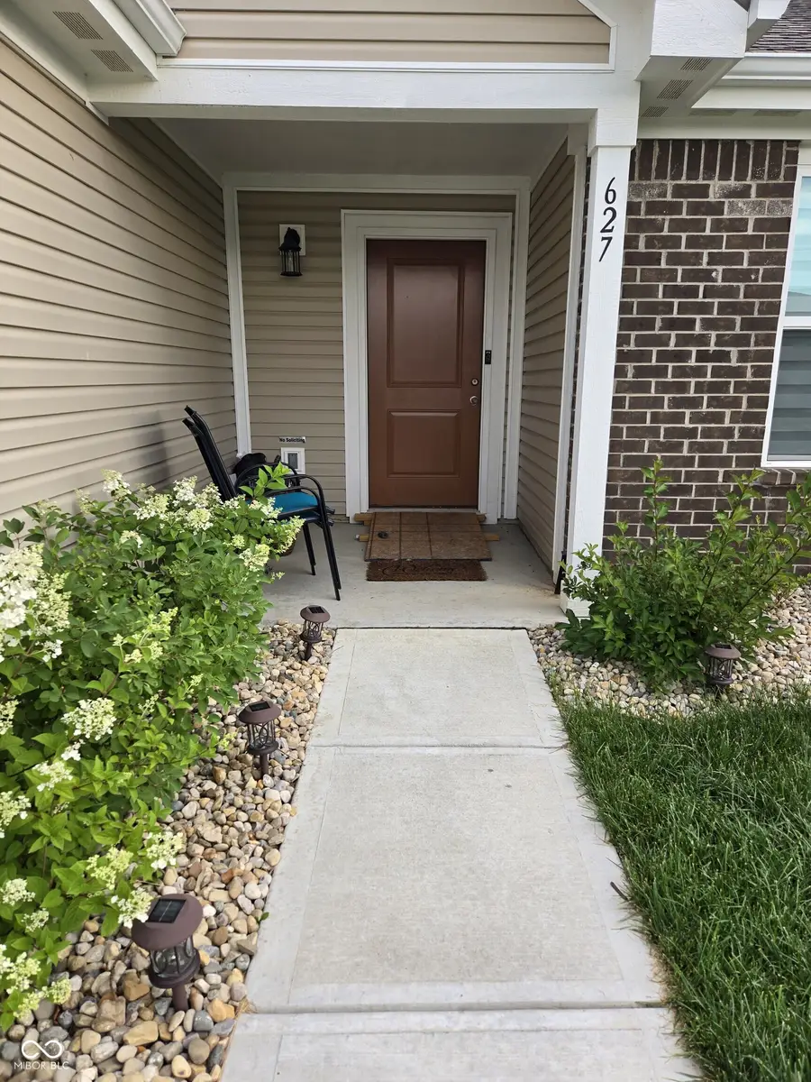 627 Derek Lane, Trafalgar, IN 46181 - #2