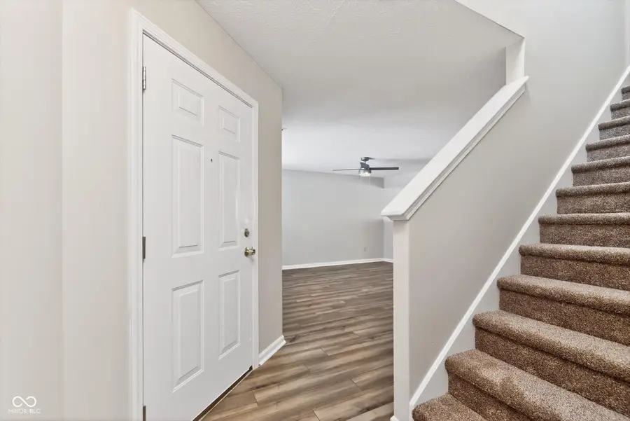 10705 Snowdrop Way, Indianapolis, IN 46235 - Image #3