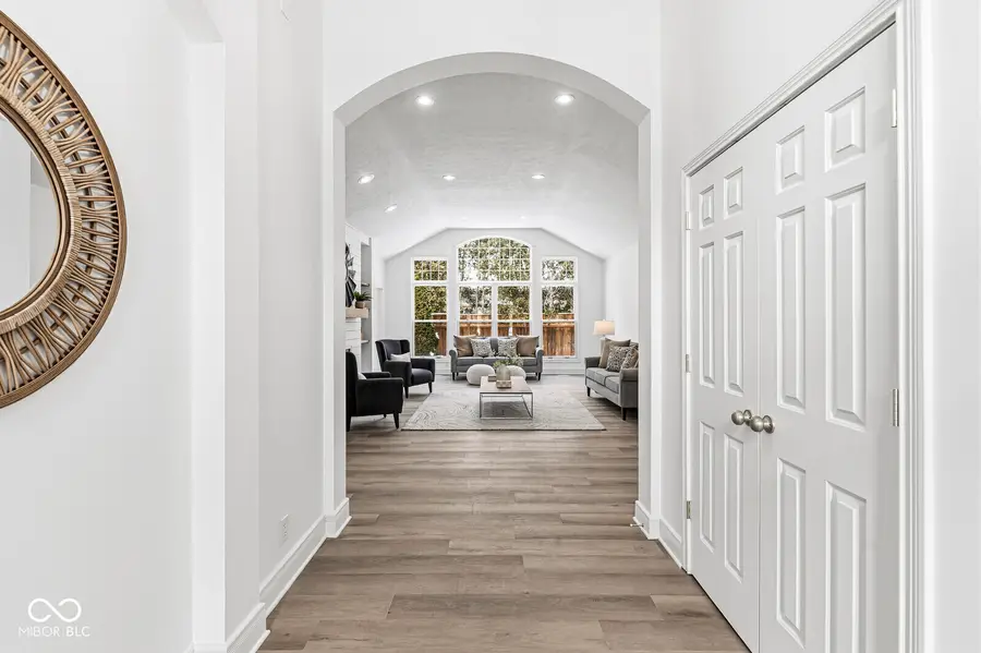 10380 Spring Highland Drive, Indianapolis, IN 46290 - Image #2