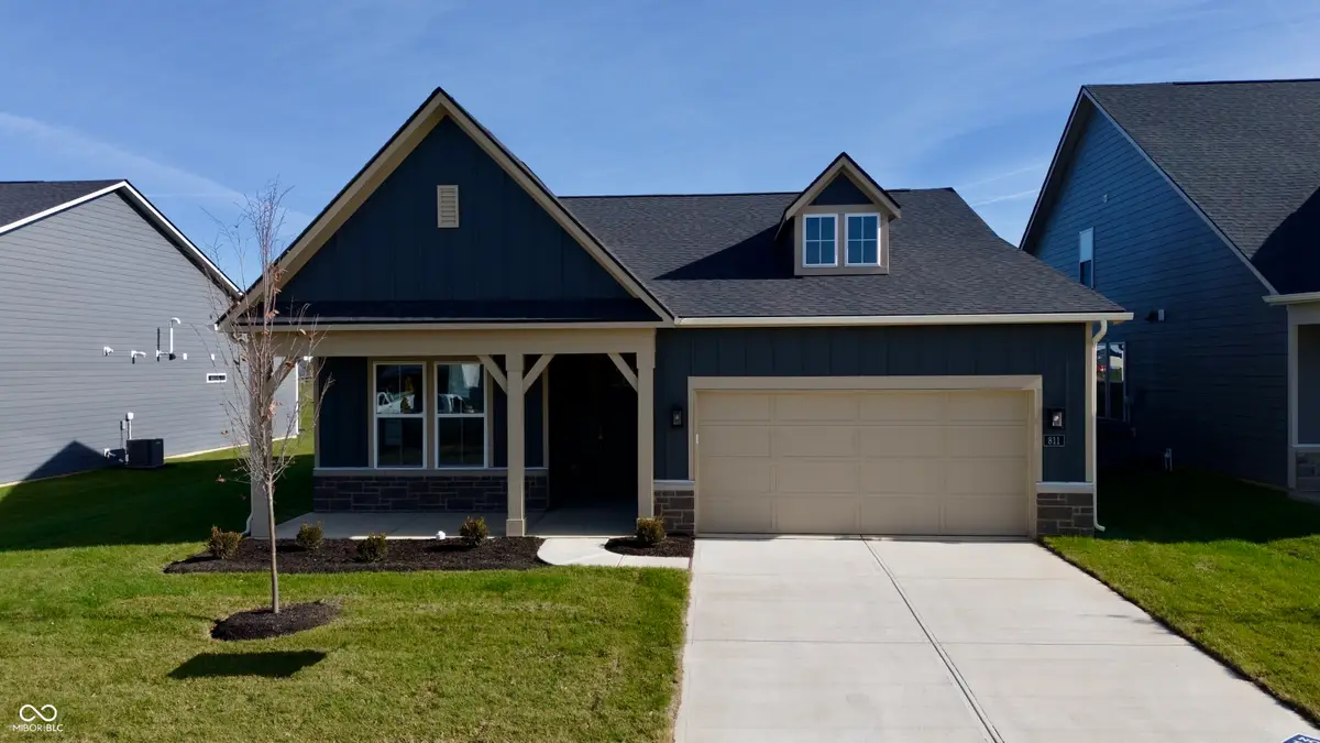 811 Daisy Street, Greenwood, IN 46143 - #1