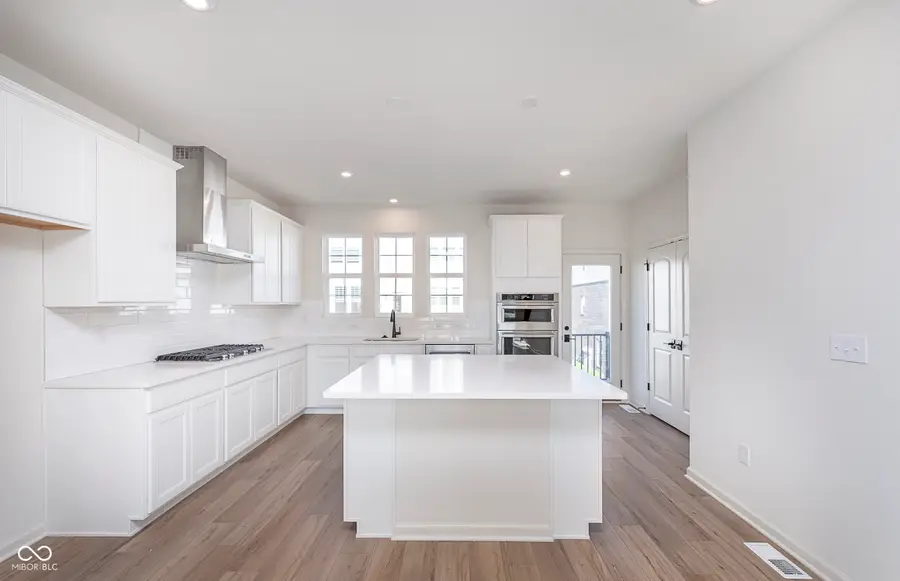 14513 Elsmere Lane, Carmel, IN 46074 - Image #2