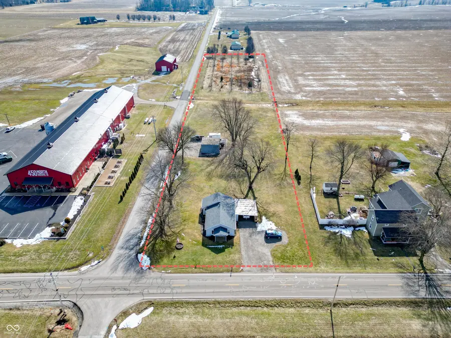 7999 E 450 N, Columbus, IN 47203 - #3