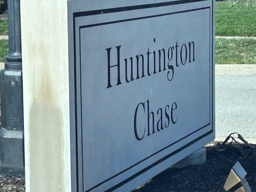 11368 Royal Circle, Carmel, IN 46032 - #3