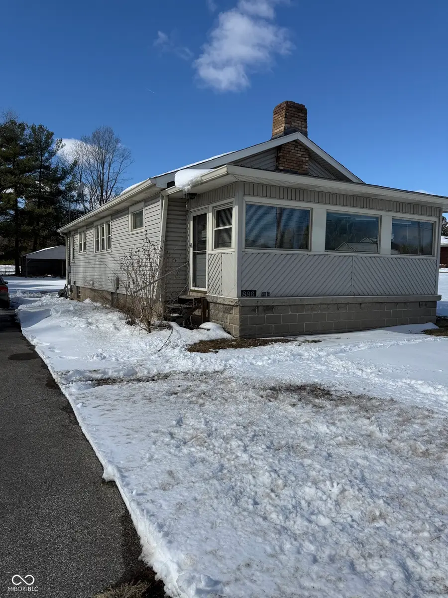 886 S Raceway Road, Indianapolis, IN 46231 - Image #2